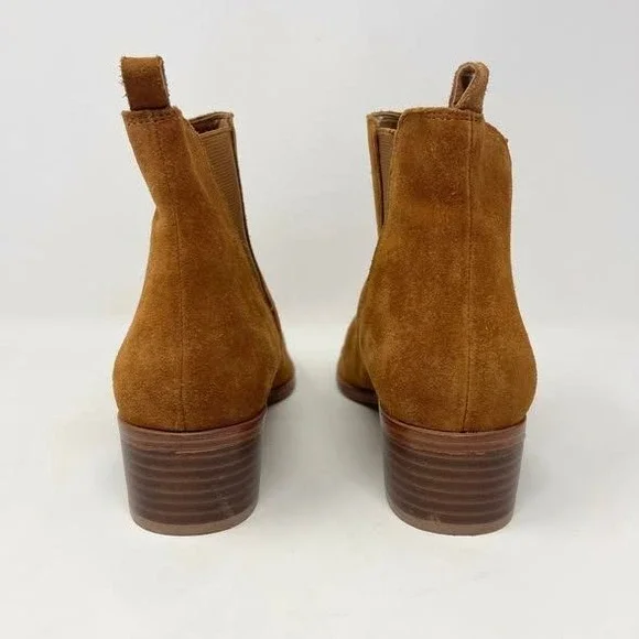 Marc Fisher Yale Cognac Suede Pointed Toe Chelsea Ankle Boots Silver Rand 9M - Picture 3 of 11